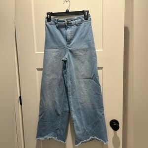 Billabong crop jeans